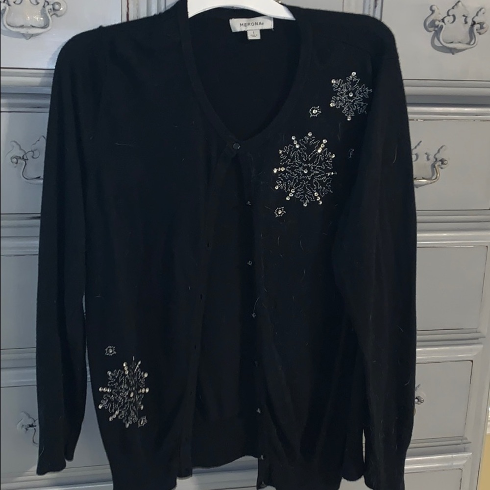 Women’s cardigan sweater